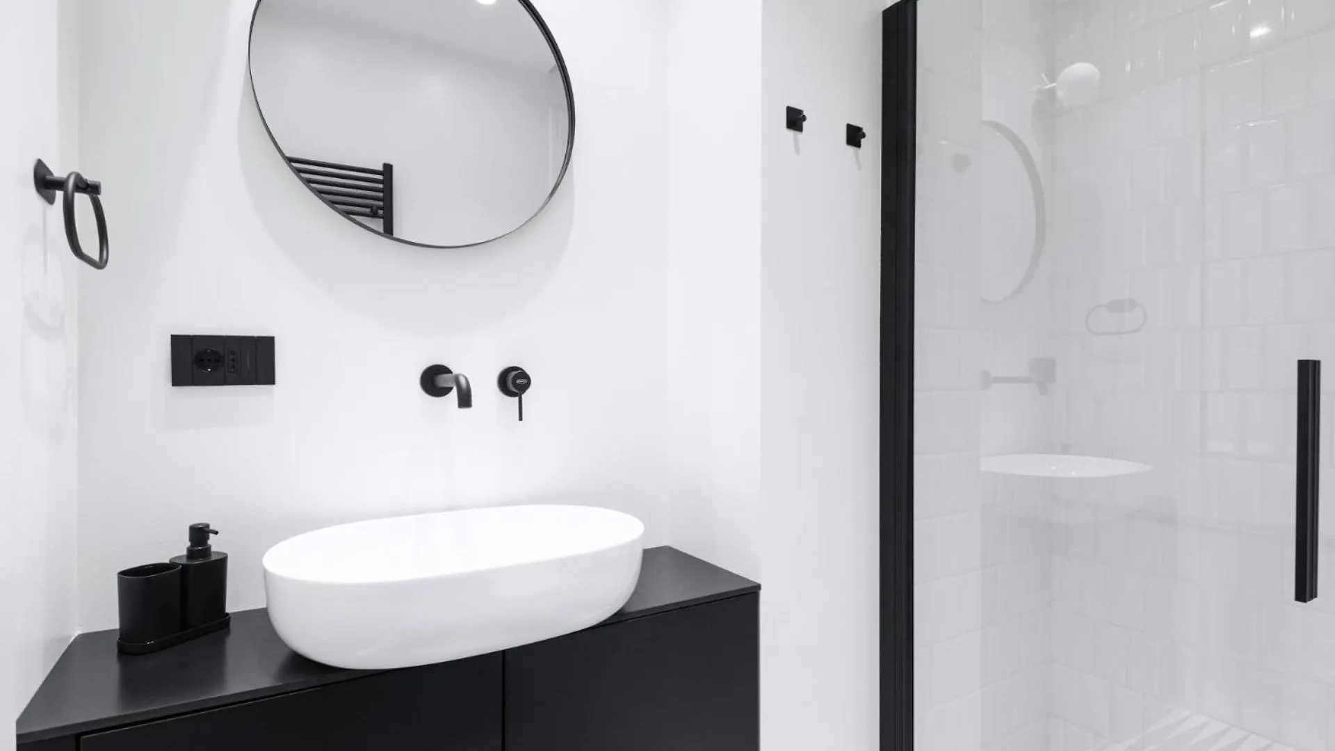 Apartment Easylife-Raffinato Appartamento A Passi Dal Duomo Milan