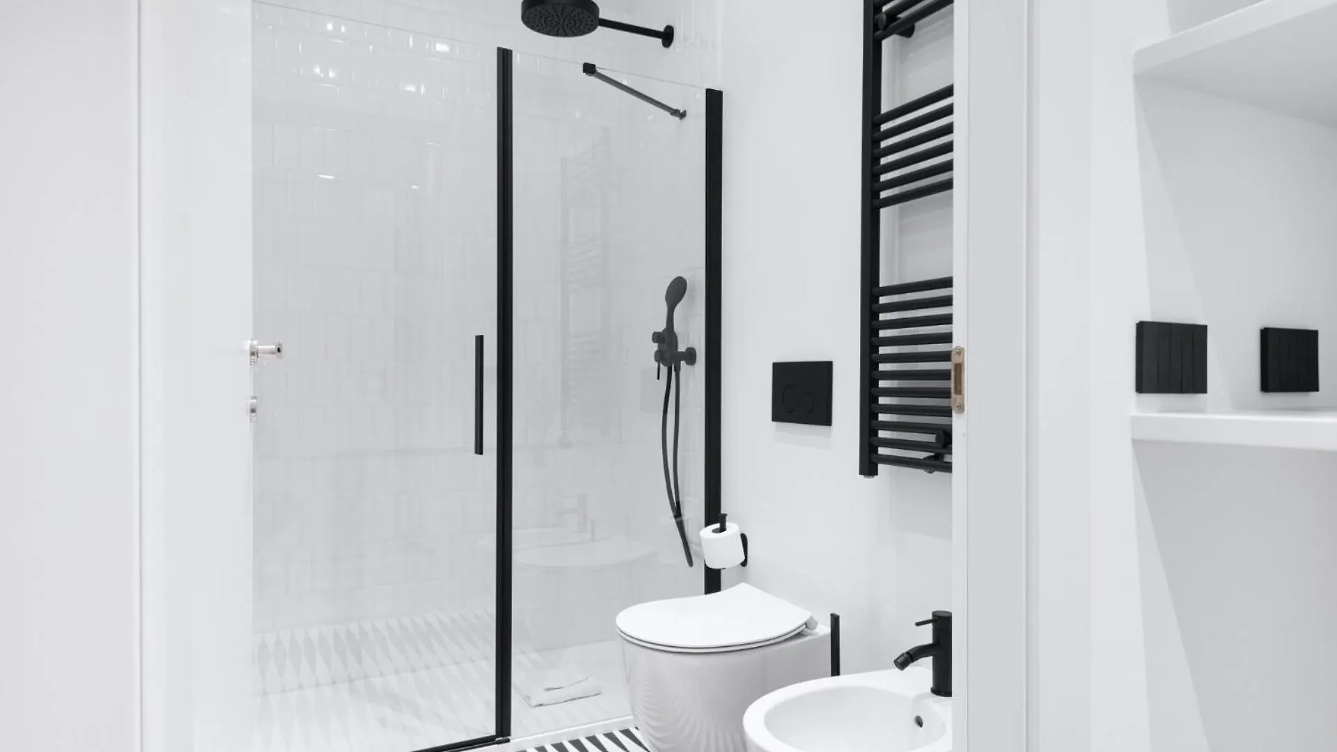 Easylife-Raffinato Appartamento A Passi Dal Duomo Milan Apartment