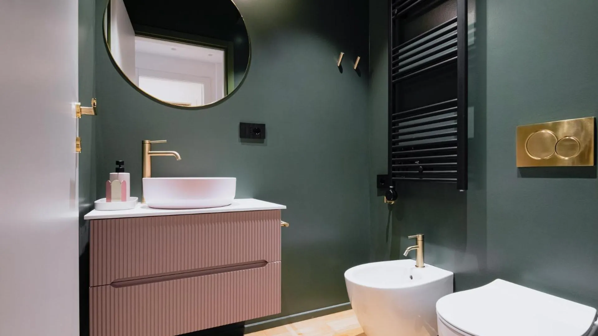 Easylife-Raffinato Appartamento A Passi Dal Duomo 米兰